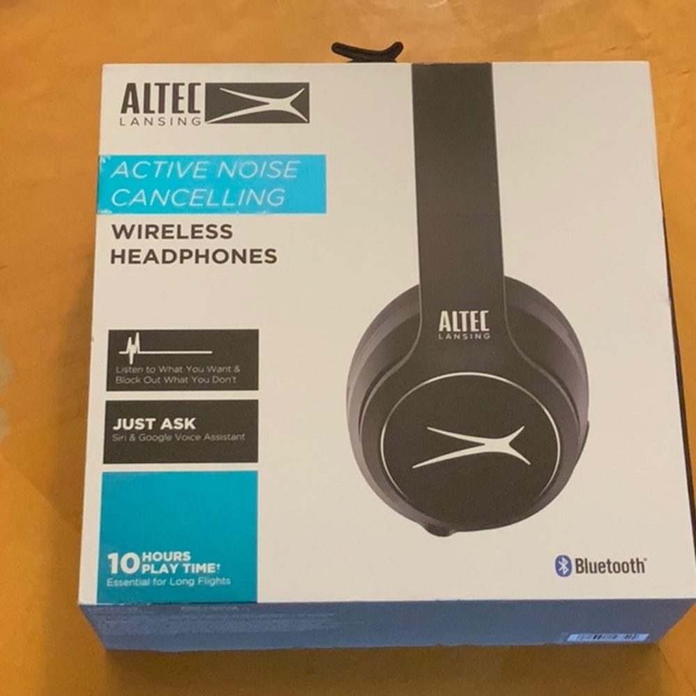 ALTEC LANSING NOISE CANCELLING HEADPHONES